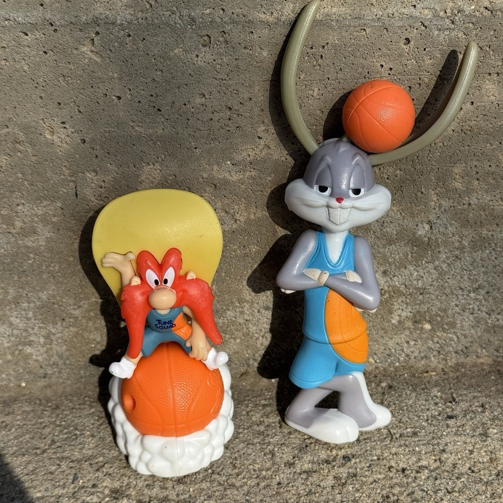 Bugs Bunny & Yosemite Sam‎ McDONALD'S WB Space Jam New Legacy HAPPY MEAL